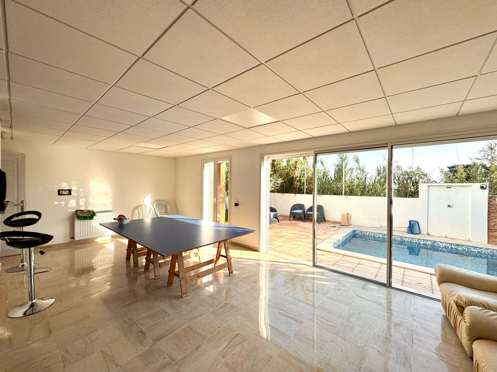 La Marsa&nbsp;Gammart&nbsp;Location&nbsp;Appart. 3 pi�ces&nbsp;Etage de villa avec piscine � gammarth