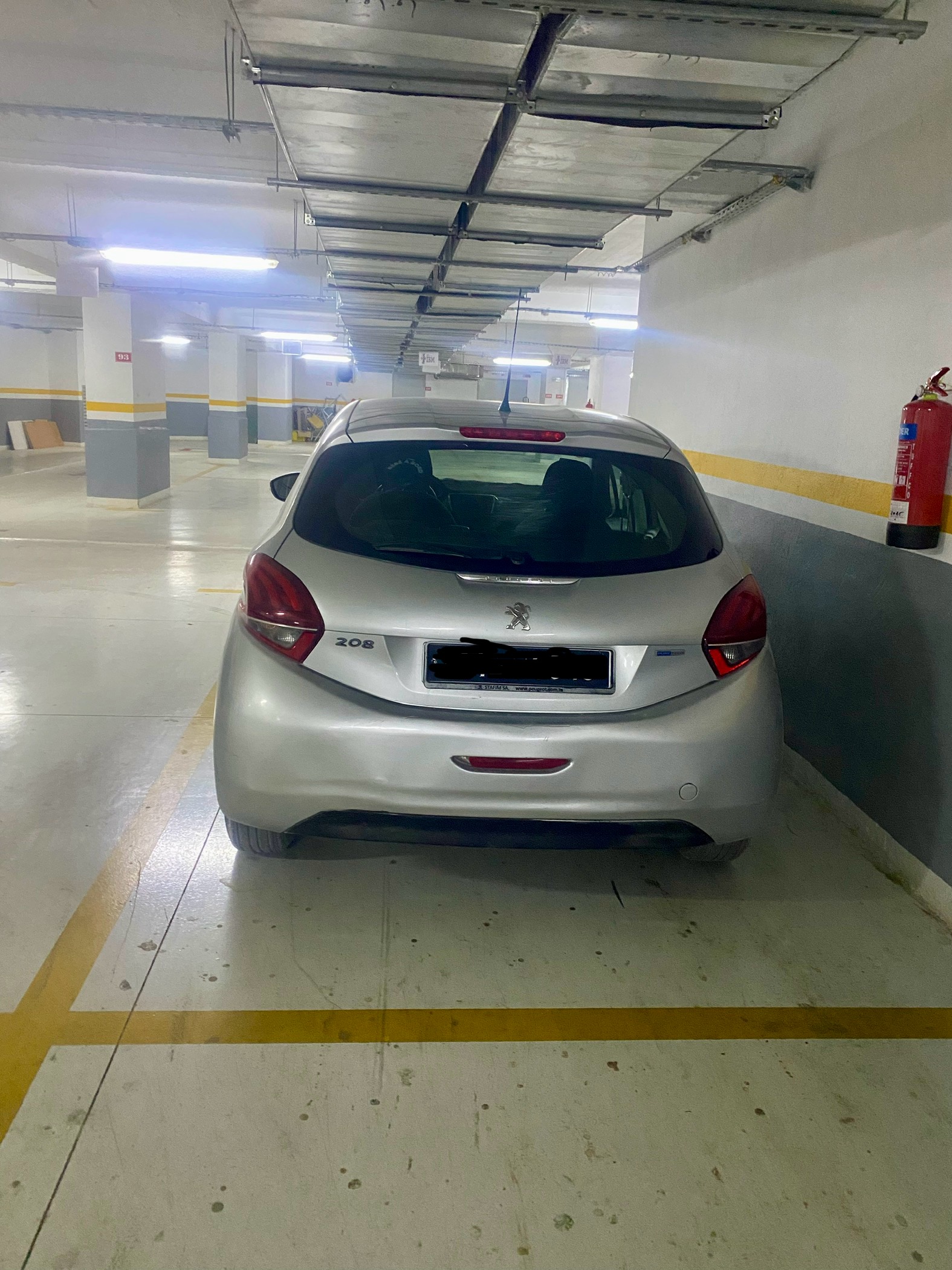 Peugeot 208