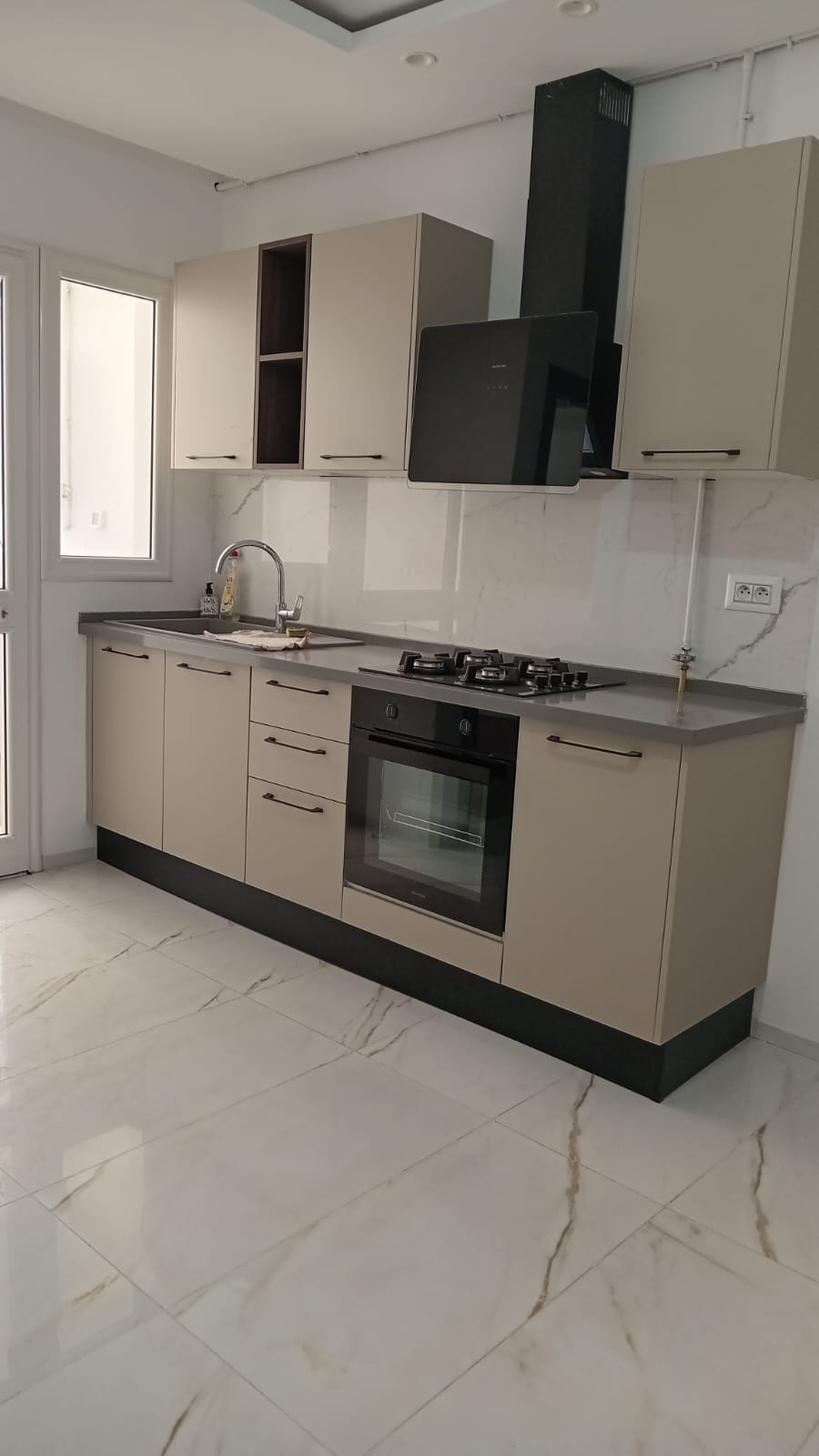 Ain Zaghouan Ain Zaghouan Location Appart. 2 pices S plus un haut standing ct monoprix wahat