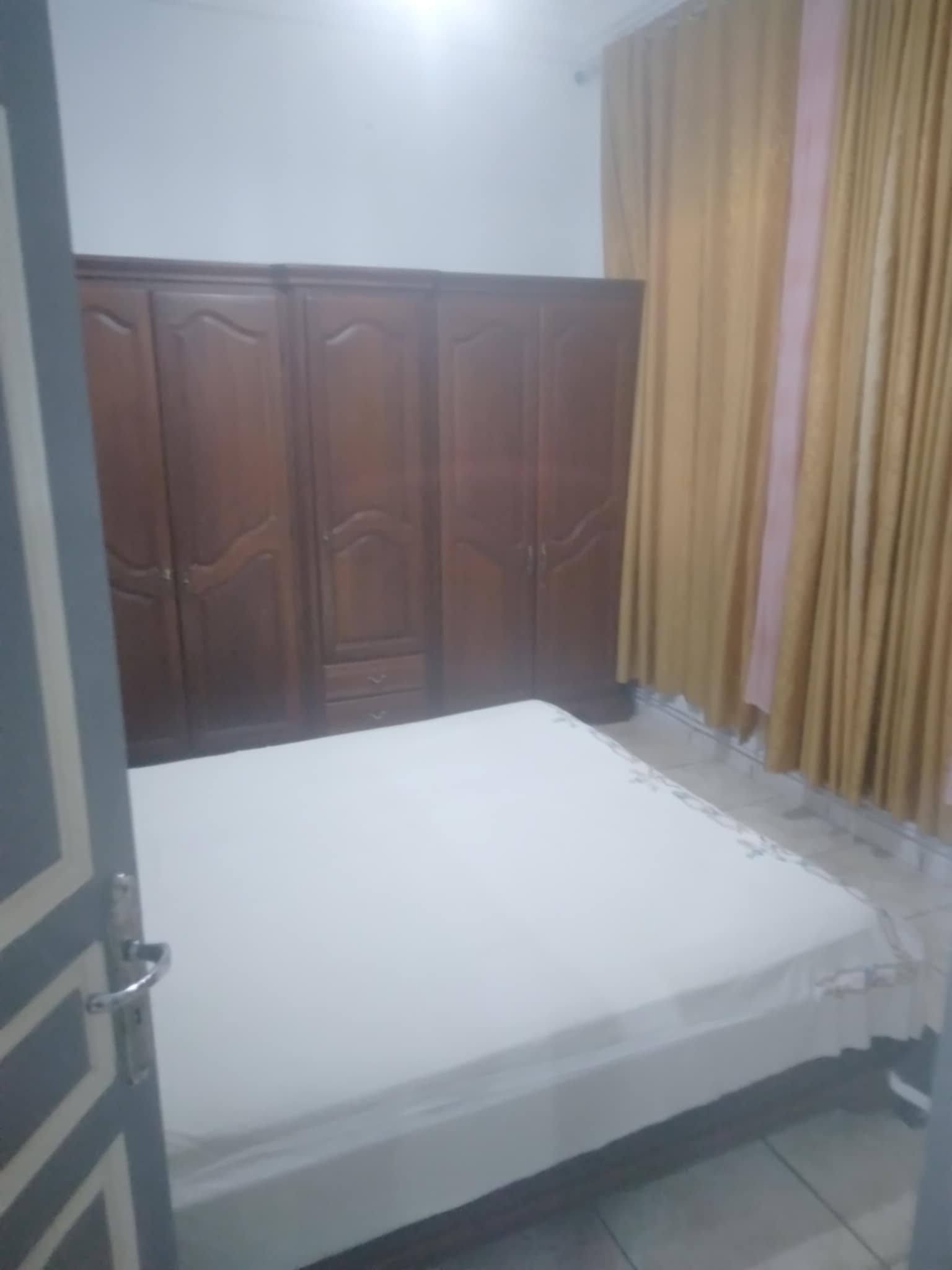 Carthage Salambo Location Appart. 3 pices Grand s2 luxe meuble pres station train salammbo