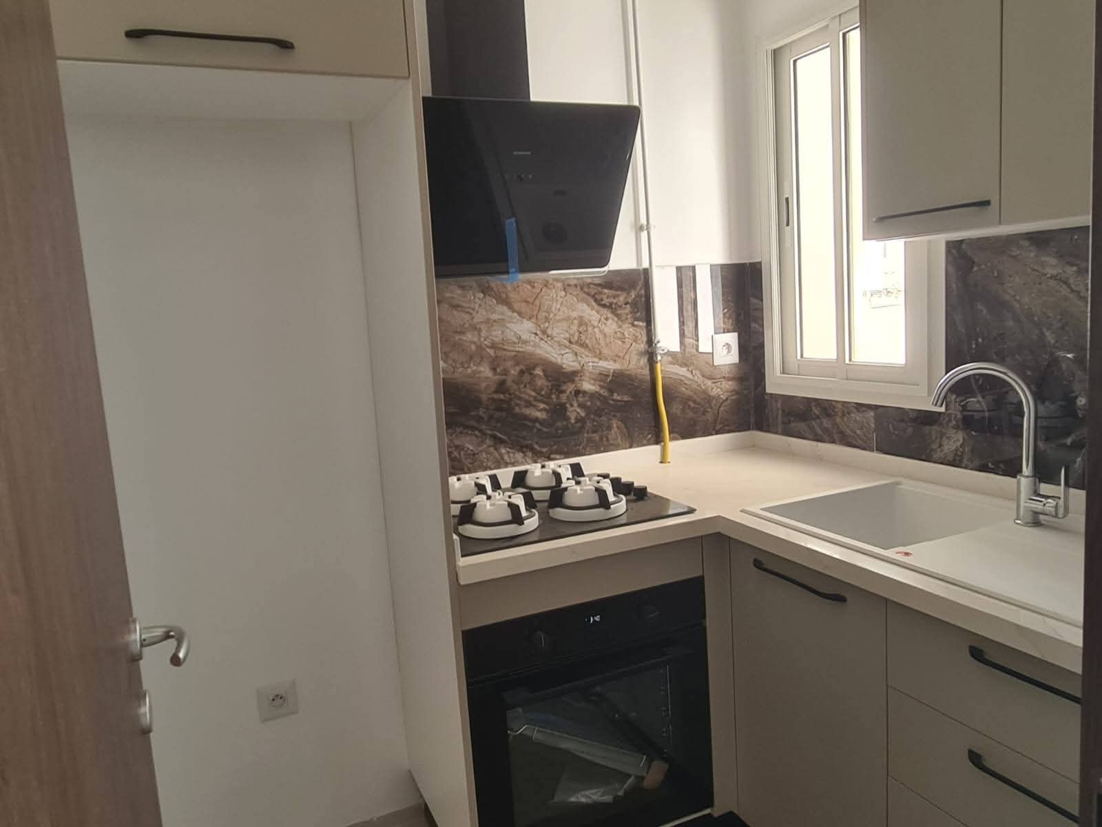 Ain Zaghouan Ain Zaghouan Location Appart. 2 pices S1 neuf nouvelle soukra
