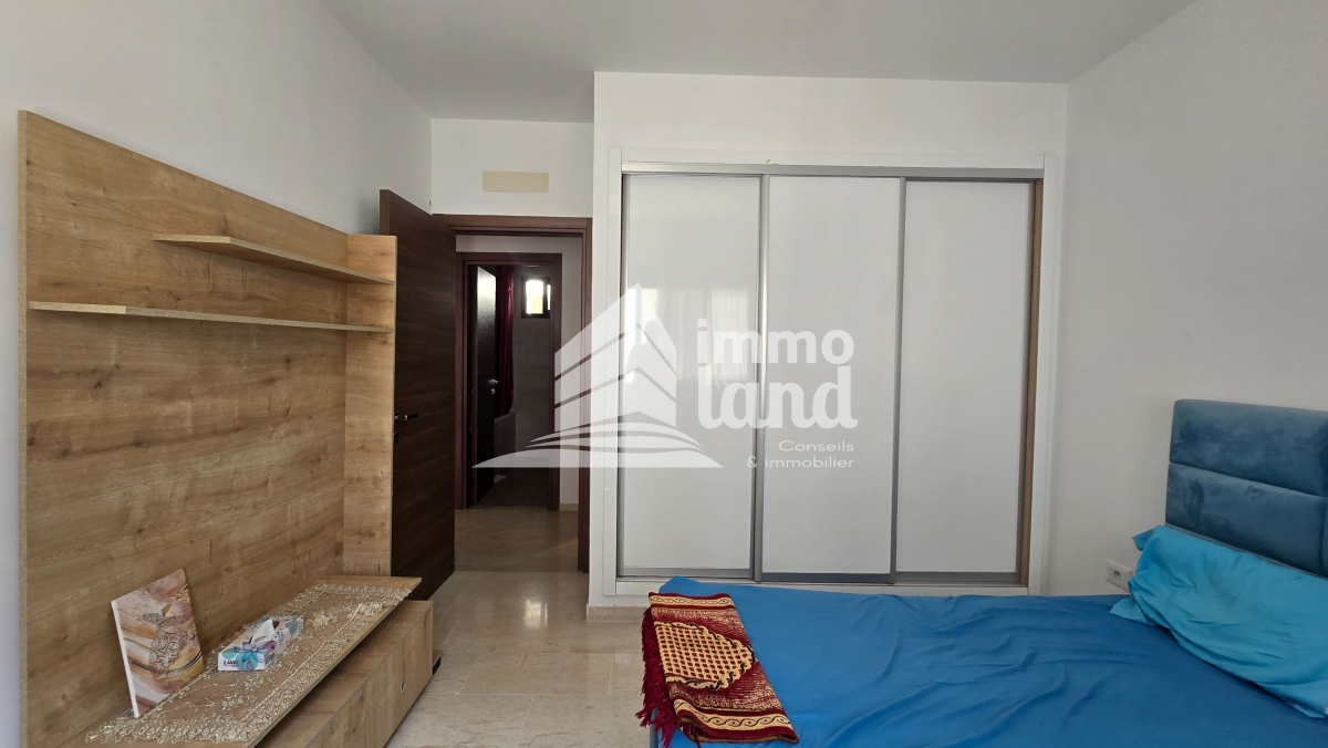 La Soukra La Soukra Location Appart. 4 pices Appartement s3 meubl  la soukra