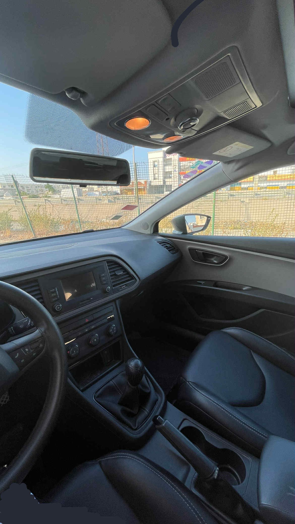 Ariana Ville Riadh Landlous Seat Leon Seat leon sc 2 portes
