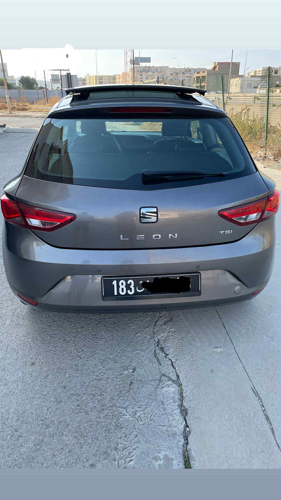 Ariana Ville Riadh Landlous Seat Leon Seat leon sc 2 portes