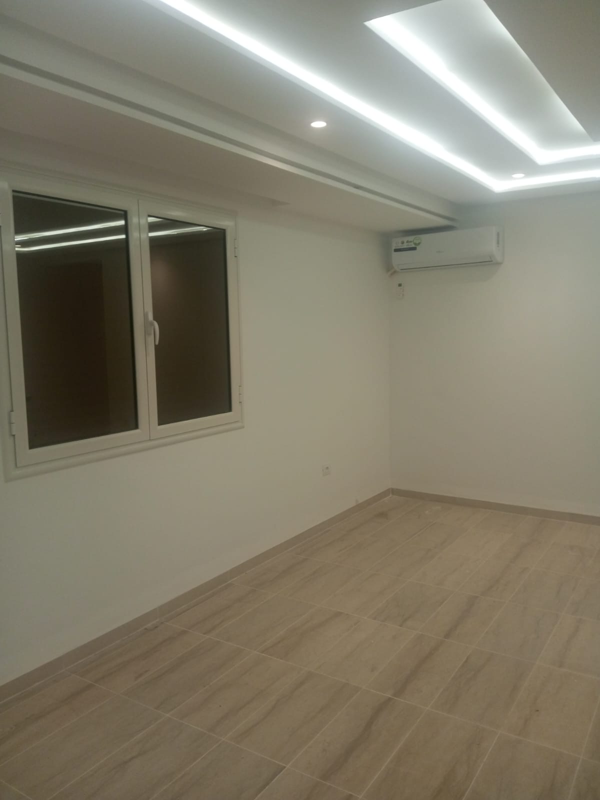 Akouda Chatt Meriem Location Appart. 3 pices Appts s2 standing tout neuf chott meriem