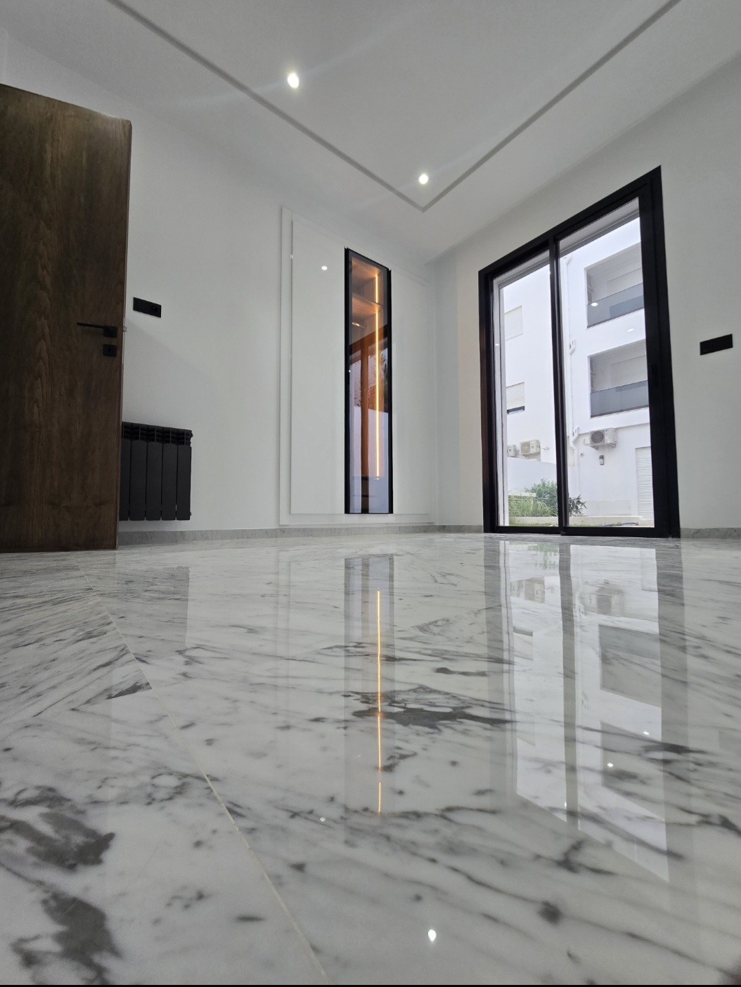 La Marsa El Aouina Vente Appart. 3 pices S3 tres haut standing