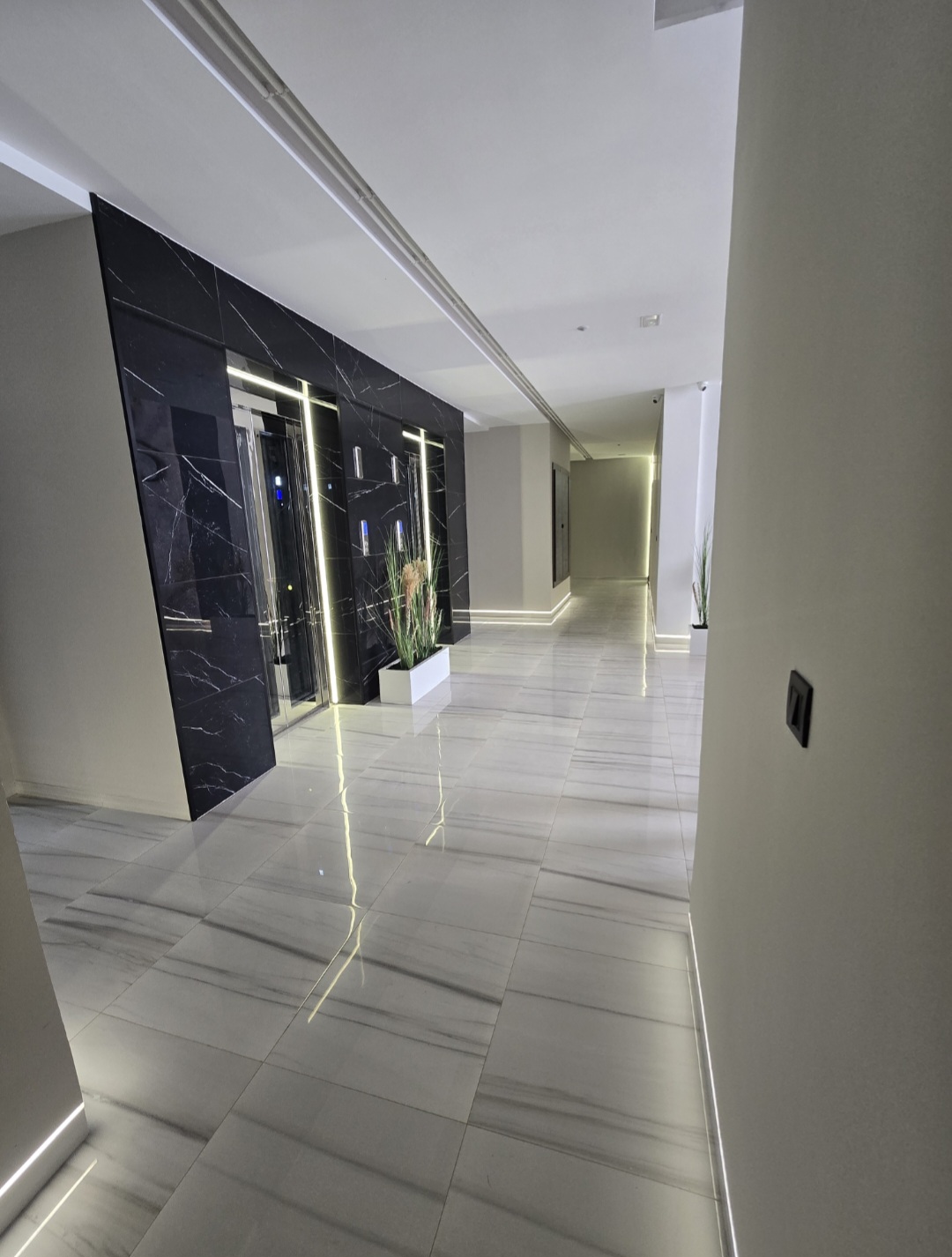 La Marsa El Aouina Vente Appart. 3 pices S3 tres haut standing