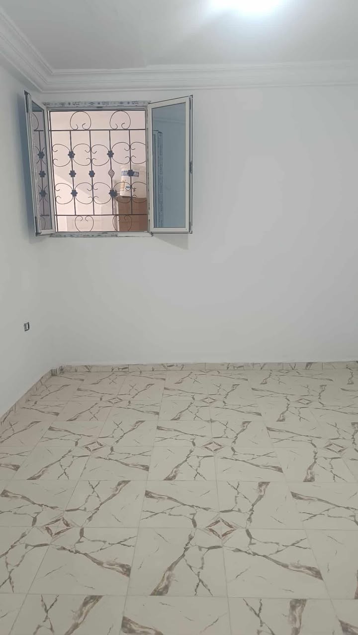 El Ouerdia Cite Mohamed Ali Location Appart. 3 pices Rdc d'une maison rym