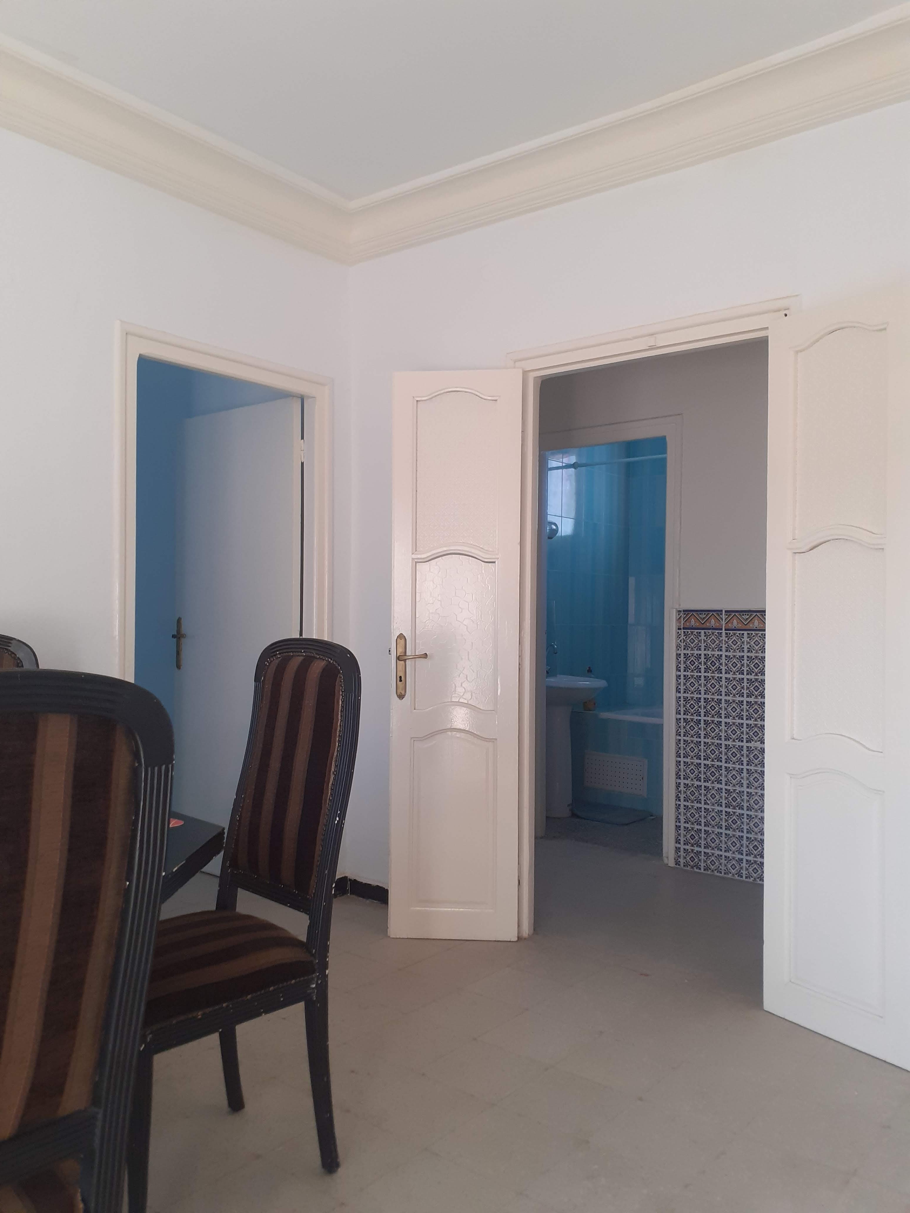 Ariana Ville&nbsp;Cite Ennouzha&nbsp;Location&nbsp;Appart. 2 pi�ces&nbsp;Joli appartement cit� ennozha ariana