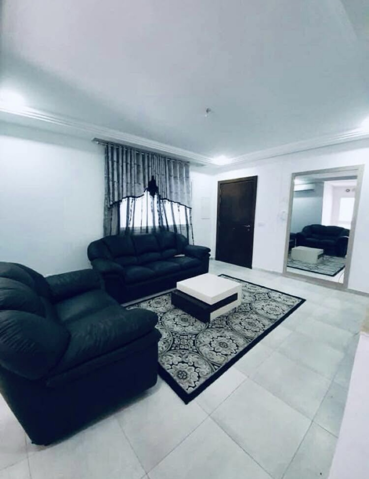 Ariana Ville Riadh Landlous Location Appart. 3 pices S2 meuble 1350 dt riadh andalous