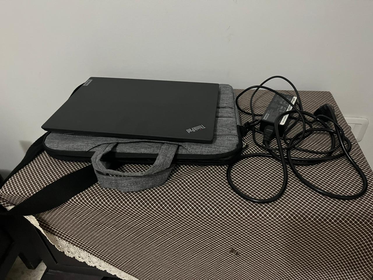 La Soukra La Soukra IBM / Lenovo  Autre Pc portable neuf  import