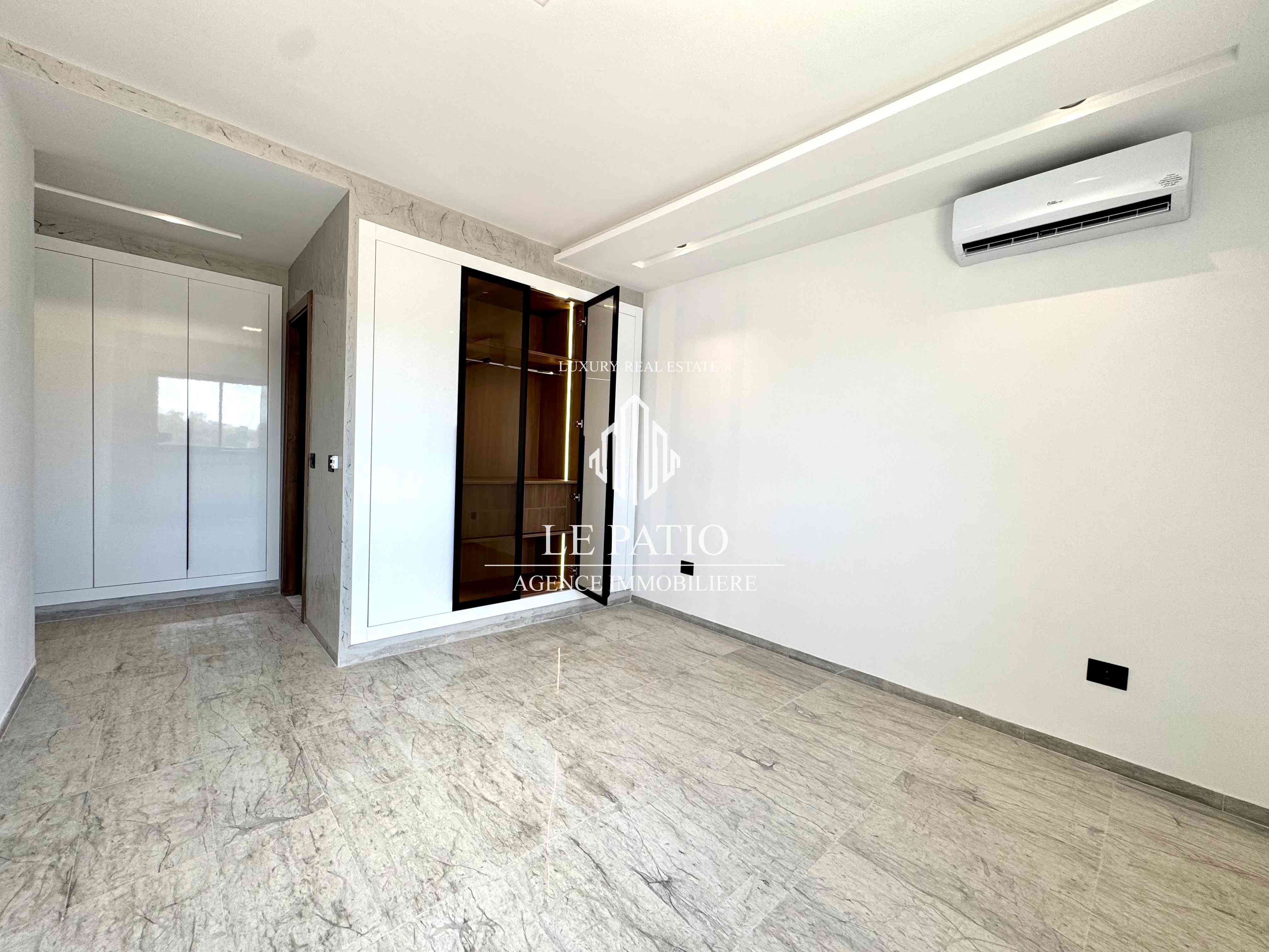 Ain Zaghouan Ain Zaghouan Location Appart. 3 pices Appartement s2 neuf jamais habite a ain zaghouan