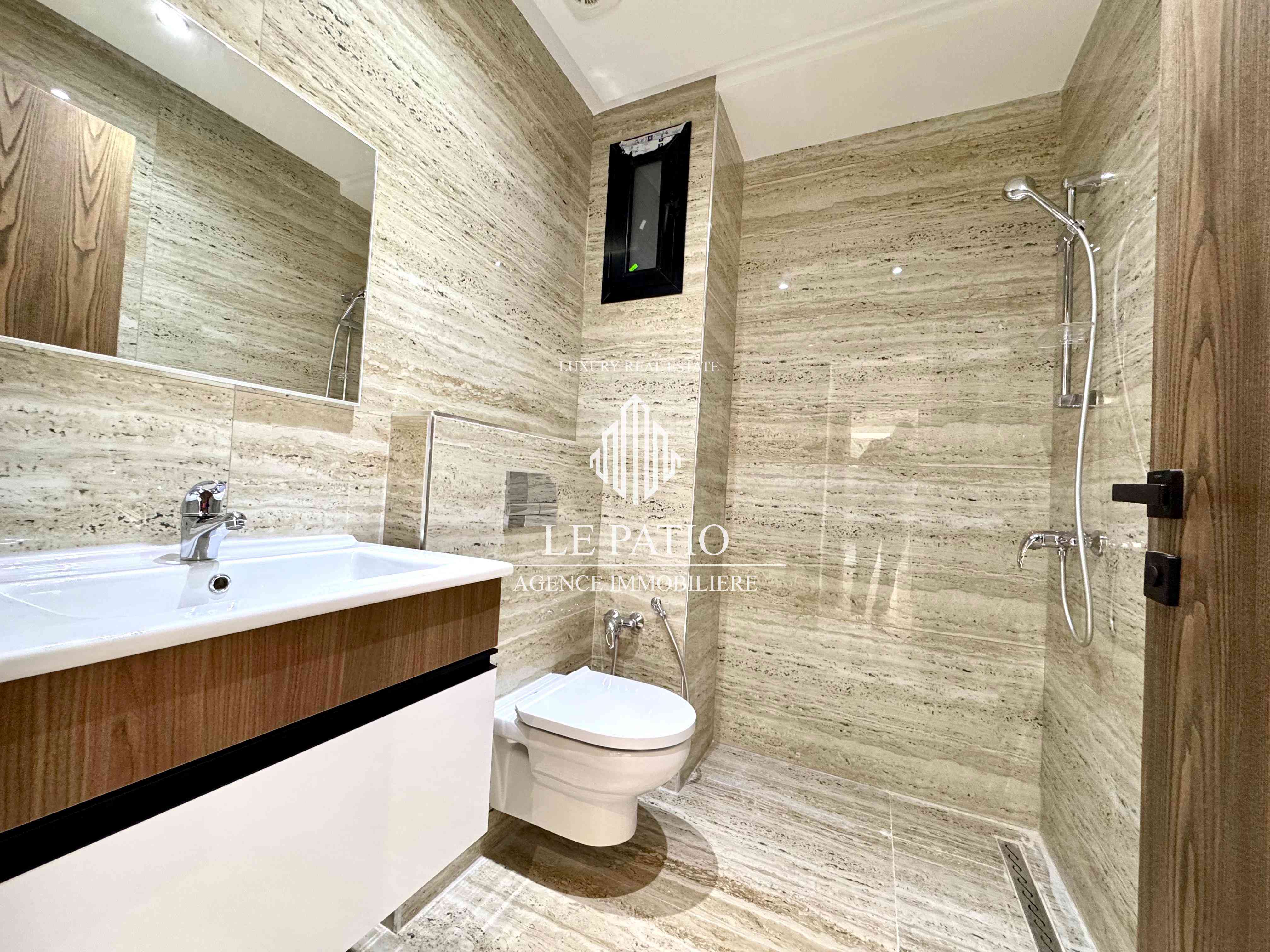 Ain Zaghouan Ain Zaghouan Location Appart. 3 pices Appartement s2 neuf jamais habite a ain zaghouan