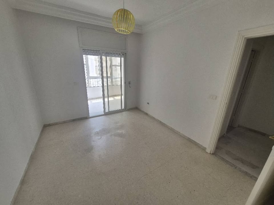 La Marsa El Aouina Vente Appart. 3 pices S plus 2 avec suite ppk et cellier