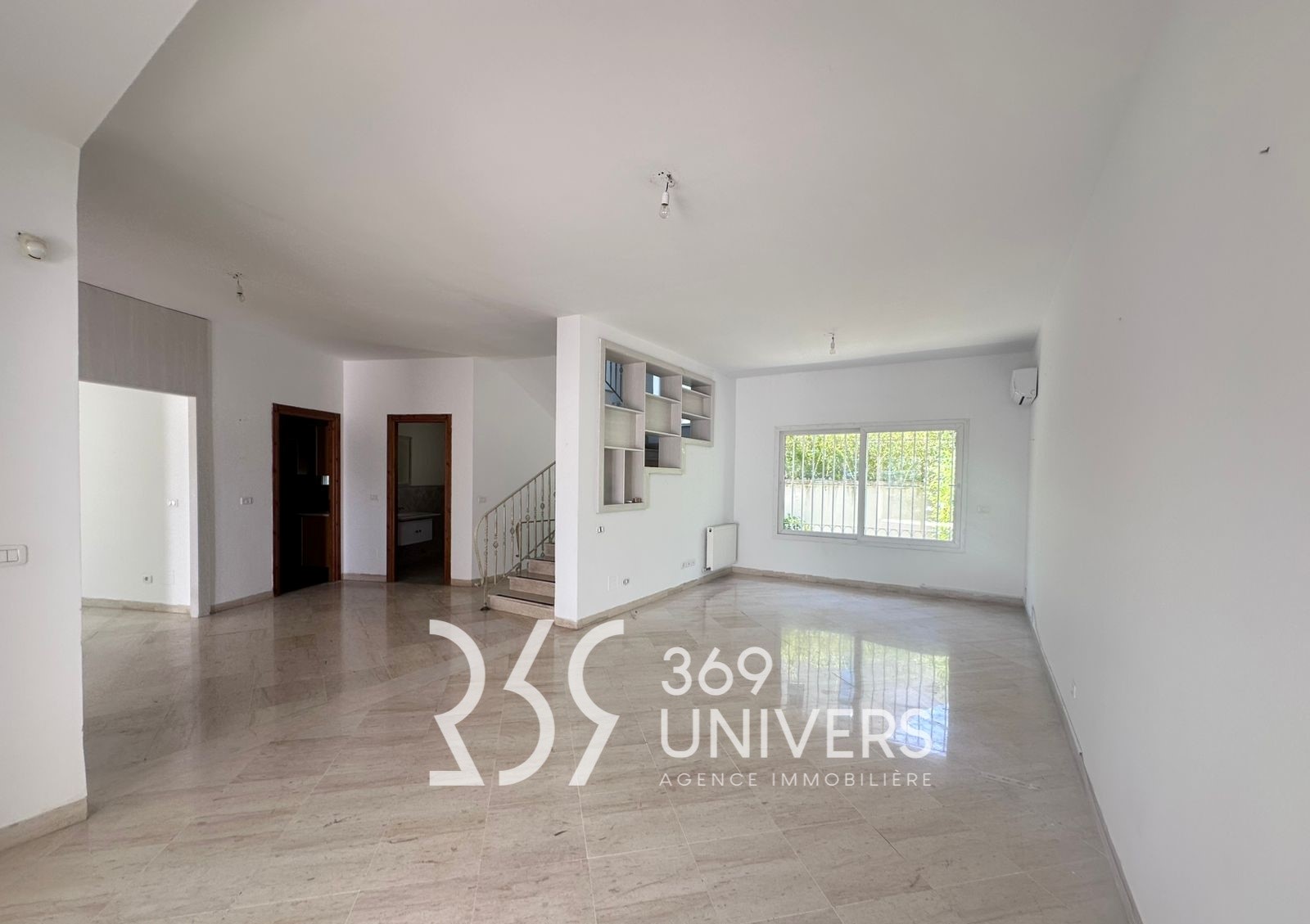 La Marsa&nbsp;Berge Du Lac&nbsp;Location&nbsp;Maisons&nbsp;Villa avec jardin au lac 2 ref rh160
