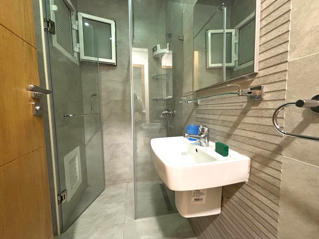 La Marsa El Aouina Location Appart. 2 pices Appt s1 meubl de 60m2  cit les palmeraies