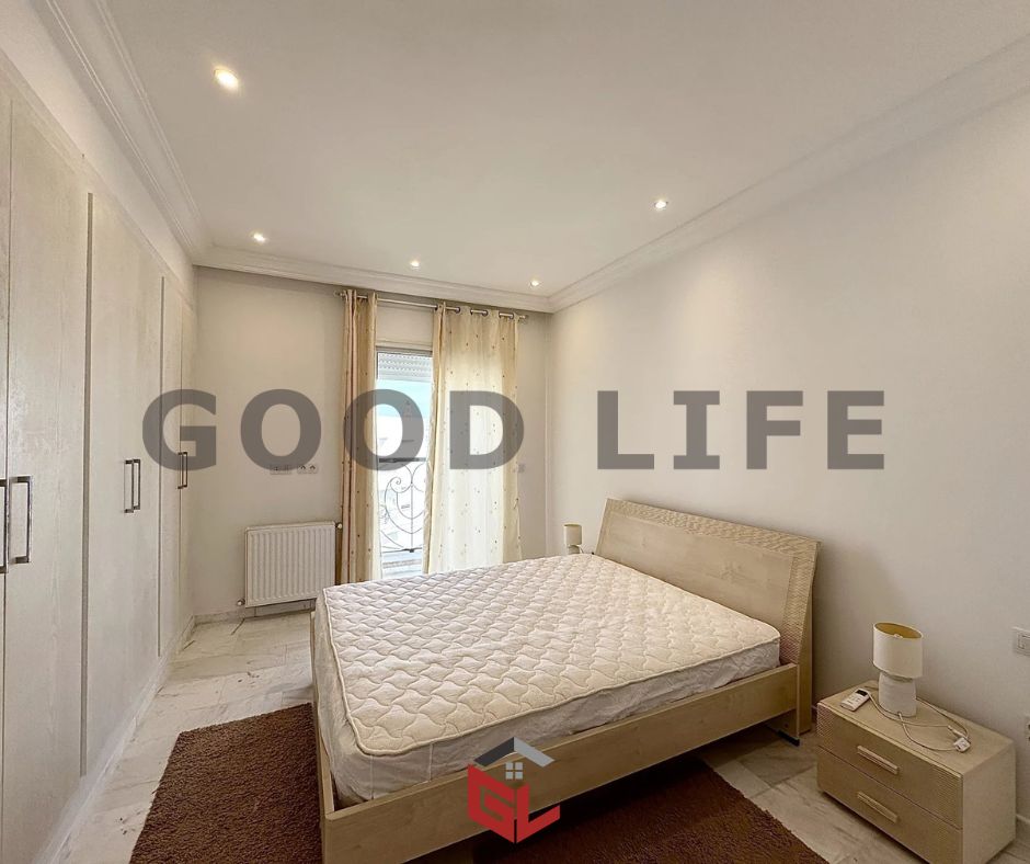 La Marsa Marsa Safsaf Location Appart. 4 pices S3 meubl  la marsa plage