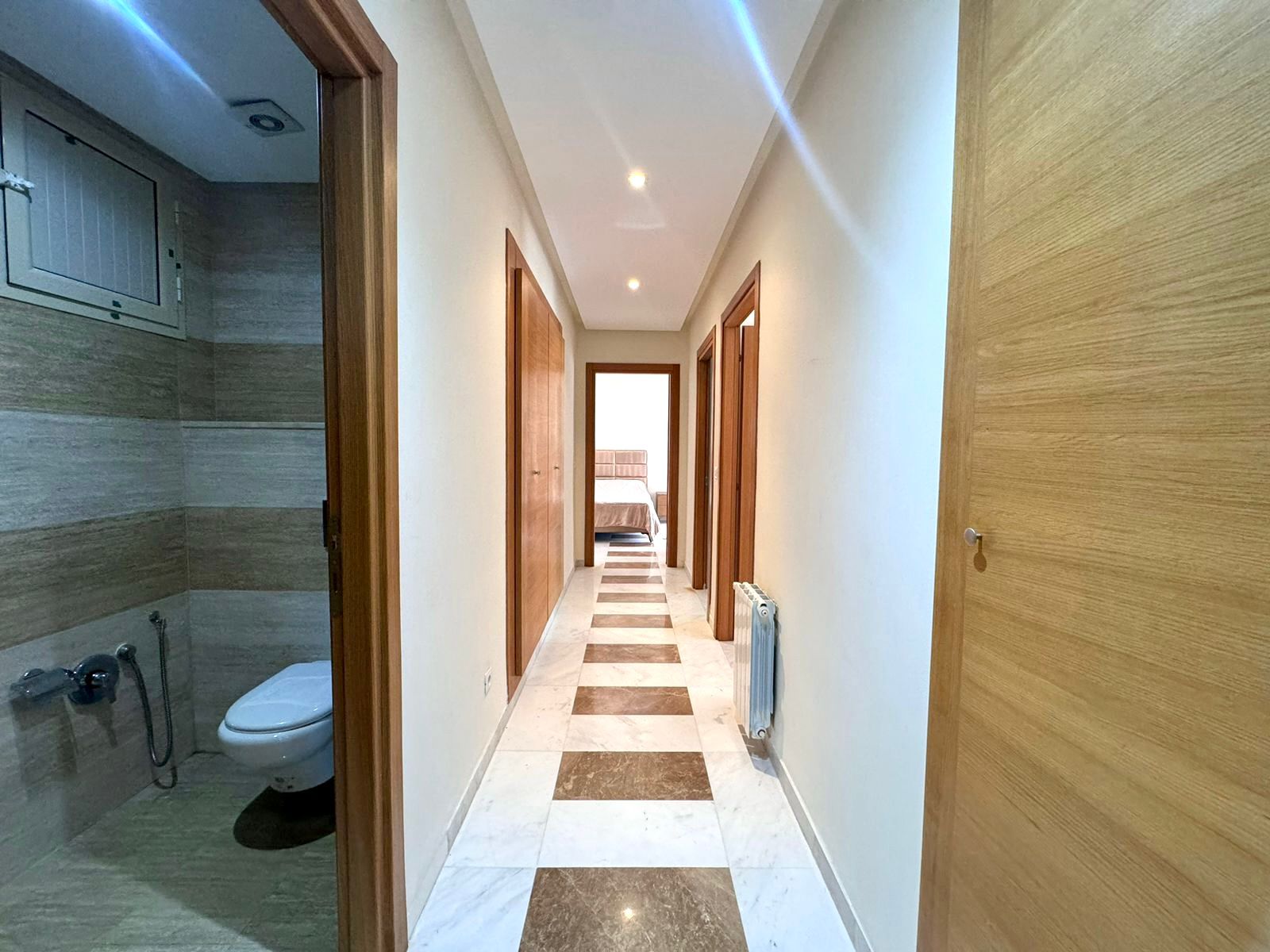 Ain Zaghouan&nbsp;Jardins de Carthage&nbsp;Location&nbsp;Appart. 4 pi�ces&nbsp;Bel appartement s3 meubl� au jardin de carthage