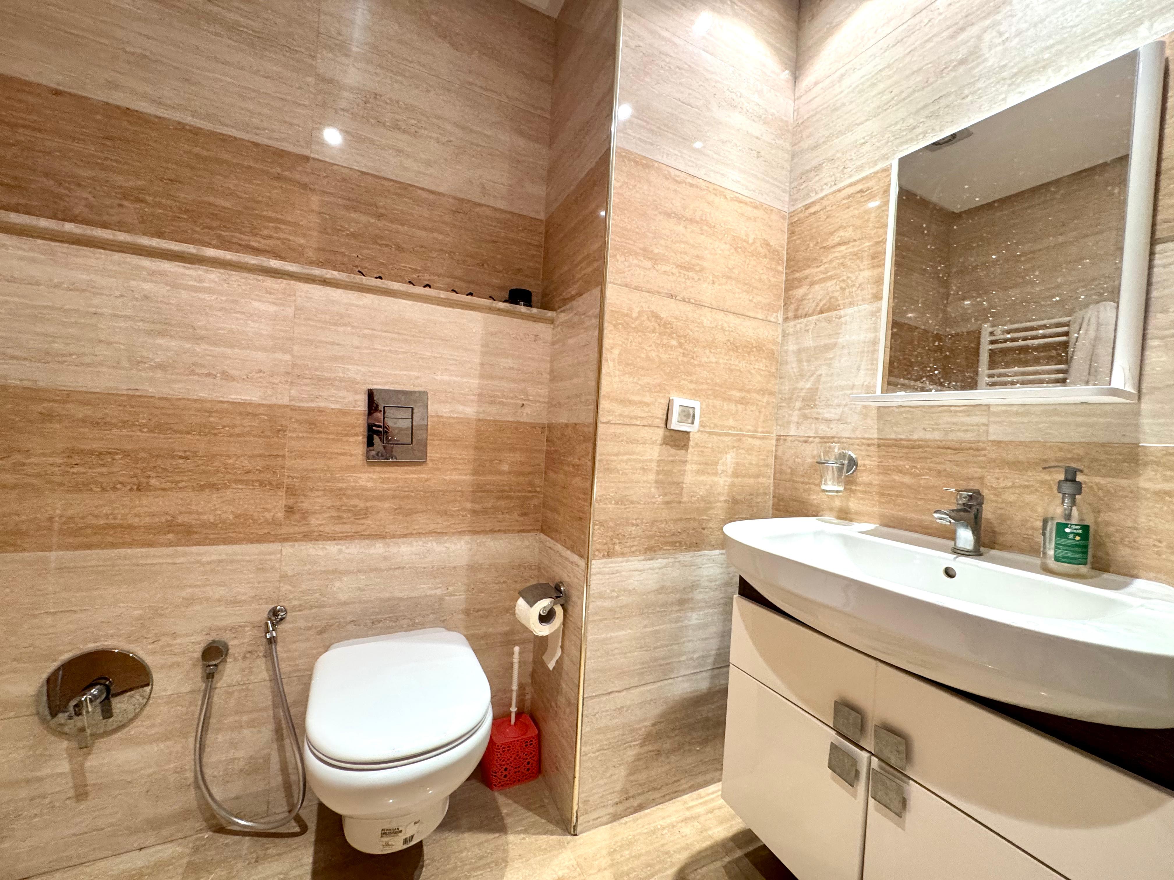 Ain Zaghouan&nbsp;Jardins de Carthage&nbsp;Location&nbsp;Appart. 3 pi�ces&nbsp;S2 meuble �u jardin de carthage