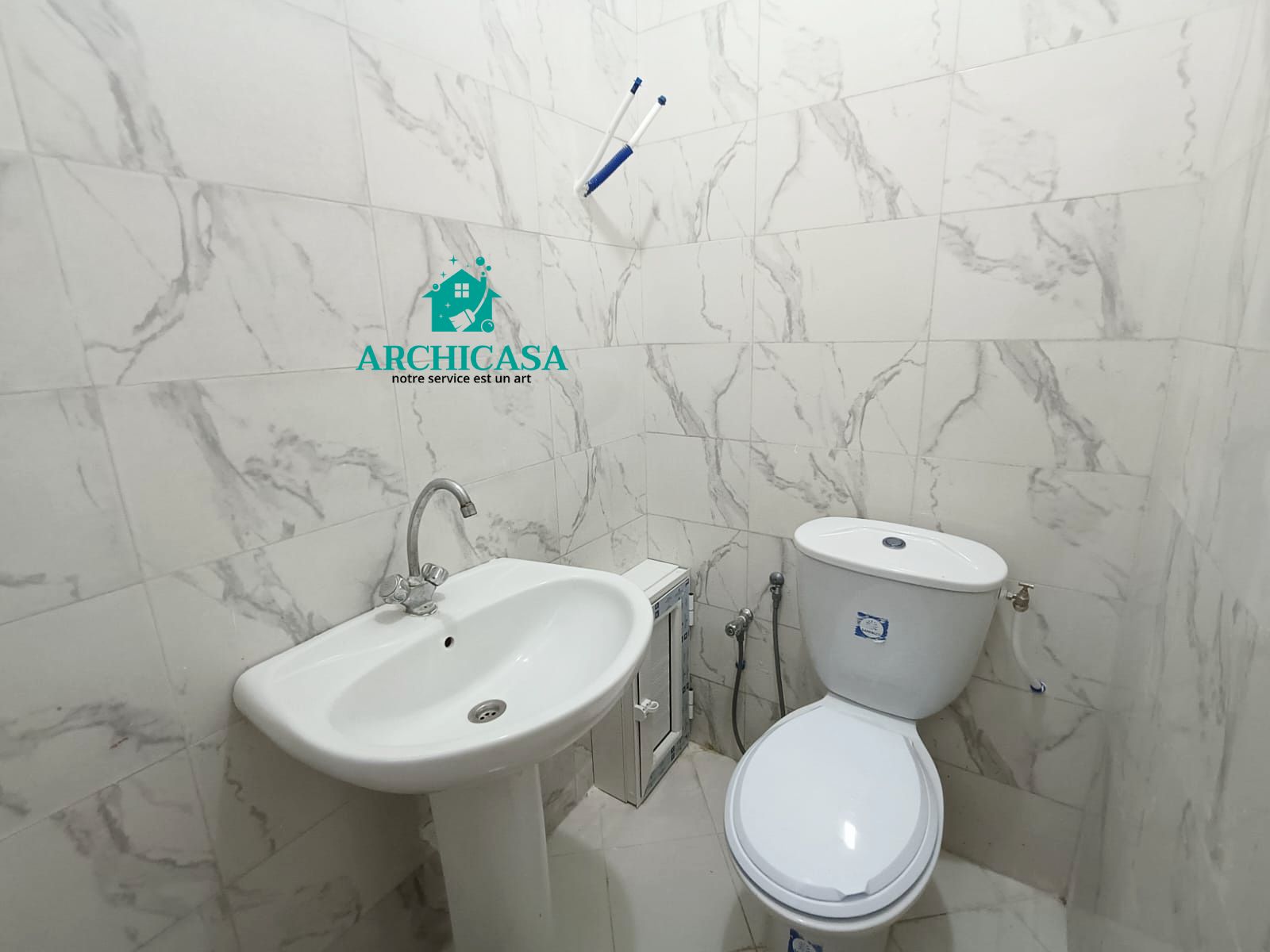 Hammam Chatt Hammam Chatt Bureaux & Commerces Bureau Local commercial