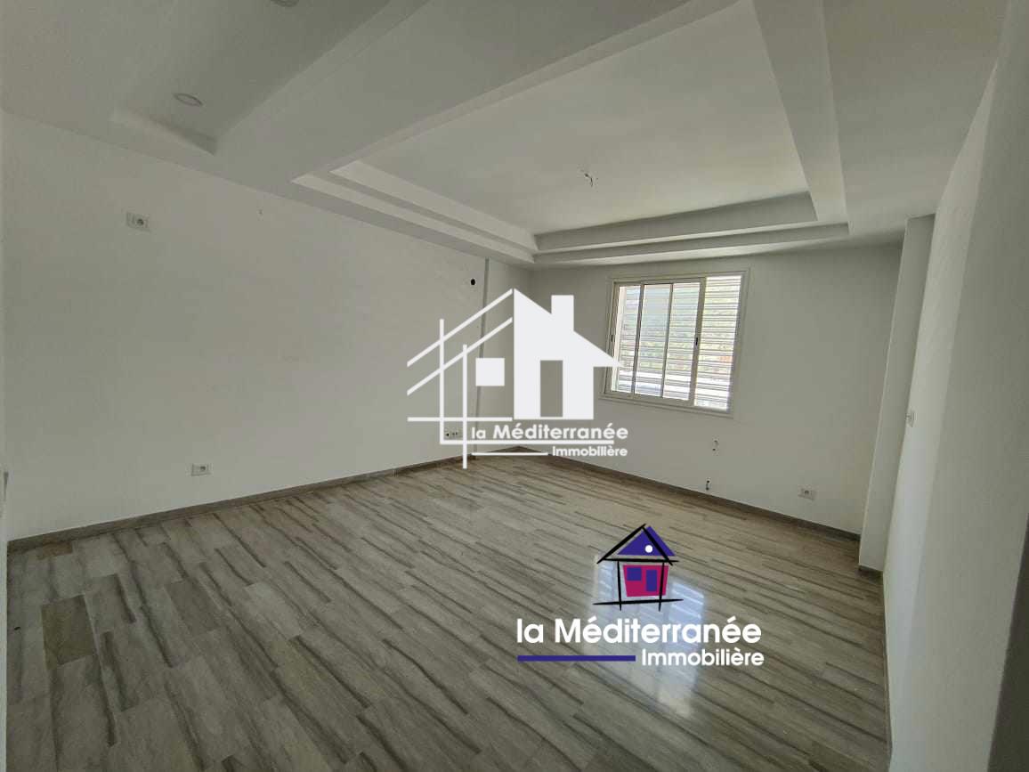 Hammam Lif Hammam Lif Bureaux & Commerces Bureau Un bureau a hammam lif