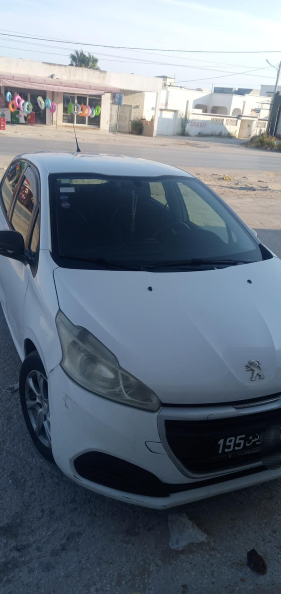 Peugeot 208
