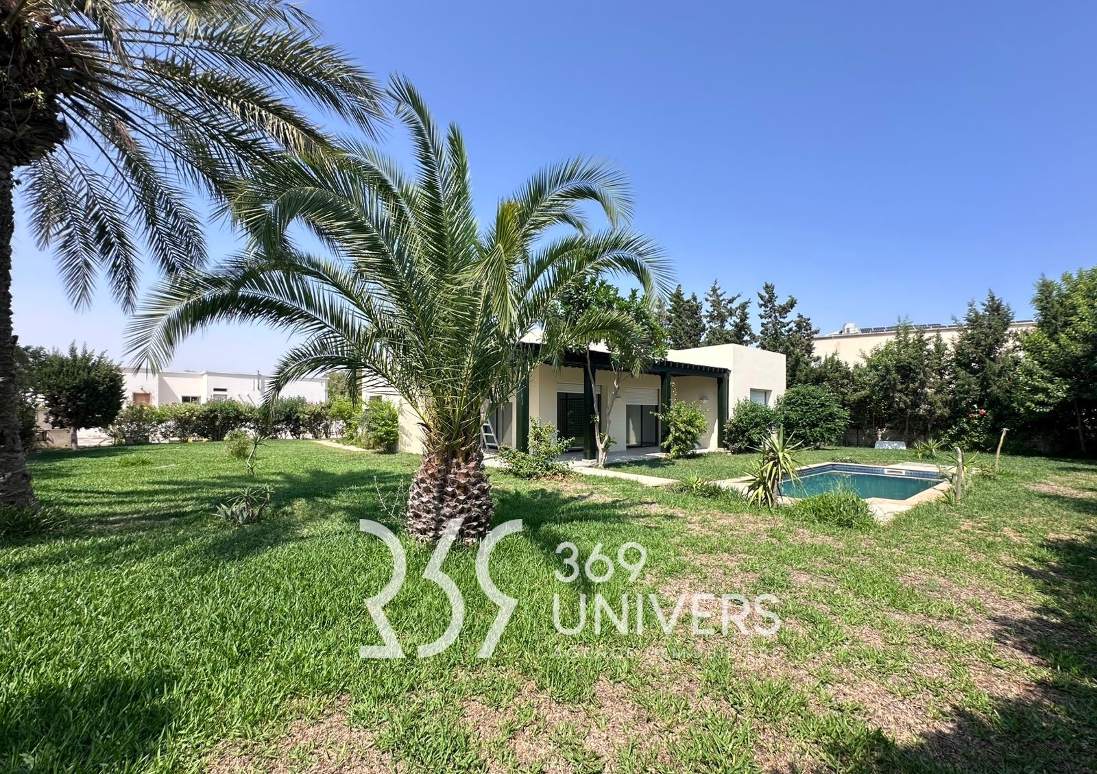 La Marsa&nbsp;Gammart&nbsp;Location&nbsp;Maisons&nbsp;Villa plain pied avec piscine � gammarth