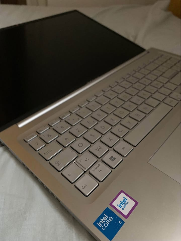 Nouvelle Medina Nouvelle Medina Asus  Autre Pc portable asus vivobook16