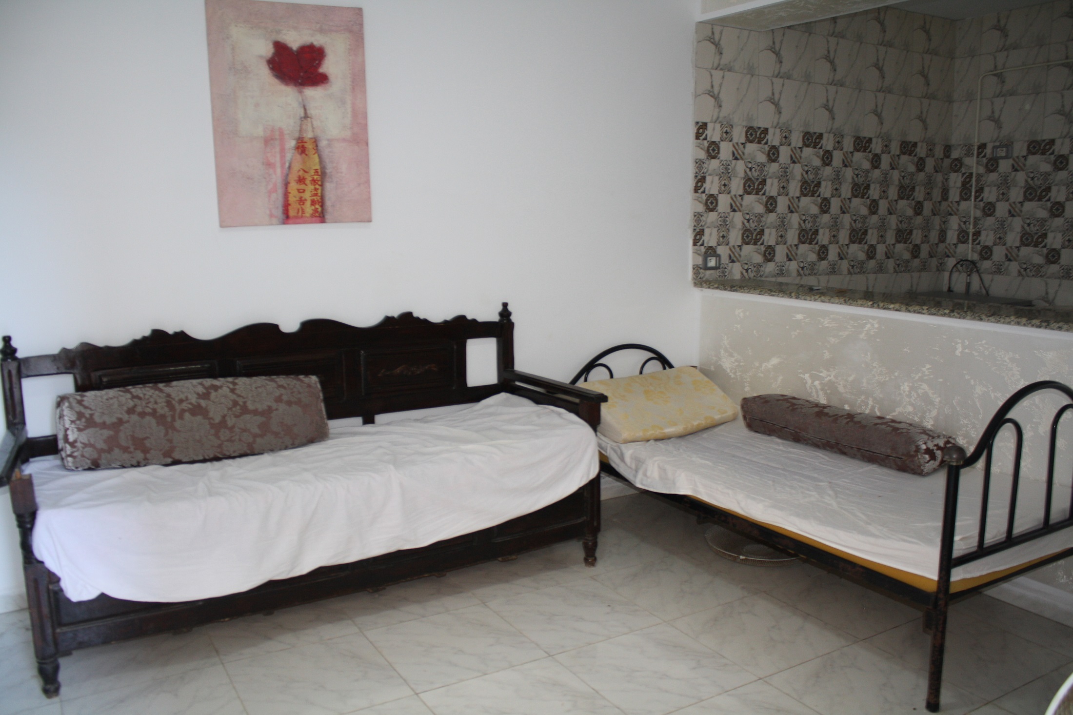 Hammam Chatt&nbsp;Hammam Chatt&nbsp;Location vacances&nbsp;Appart. 2 pi�ces&nbsp;Gps studio meubl� rez de chauss�