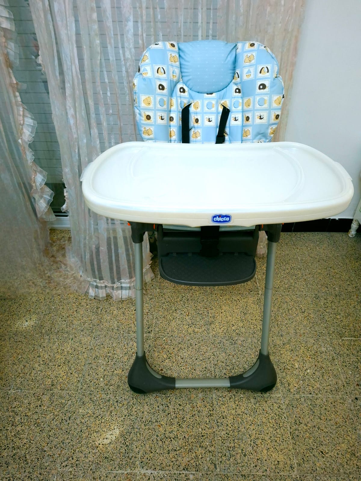 Le Bardo Le Bardo Lits et Equipements d'intrieur Autre Chaise haute