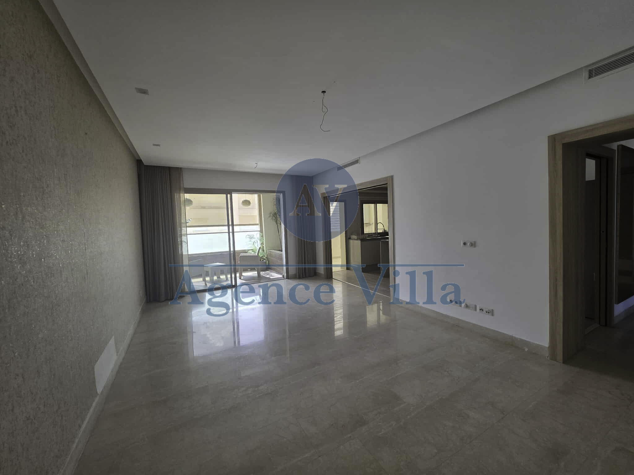 La Marsa&nbsp;Gammart&nbsp;Location&nbsp;Appart. 3 pi�ces&nbsp;Un appartement s2 � gammarth vue mer