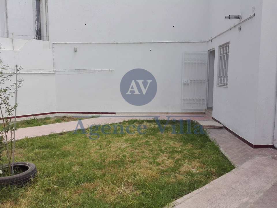La Marsa Cite Bhar Lazreg Location Duplex Un duplex s4  bhar lazrek