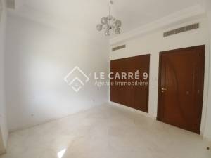 La Marsa&nbsp;Berge Du Lac&nbsp;Location&nbsp;Appart. 1 pi�ce&nbsp;Un appartement s4 au lac1