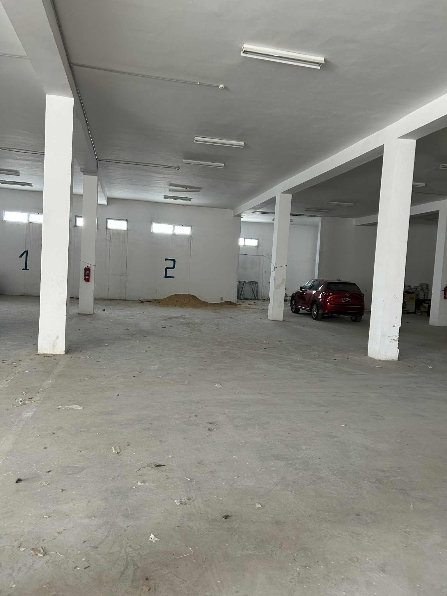 Rades&nbsp;Rades&nbsp;Vente&nbsp;Surfaces&nbsp;Rades 1231 m2 v250906