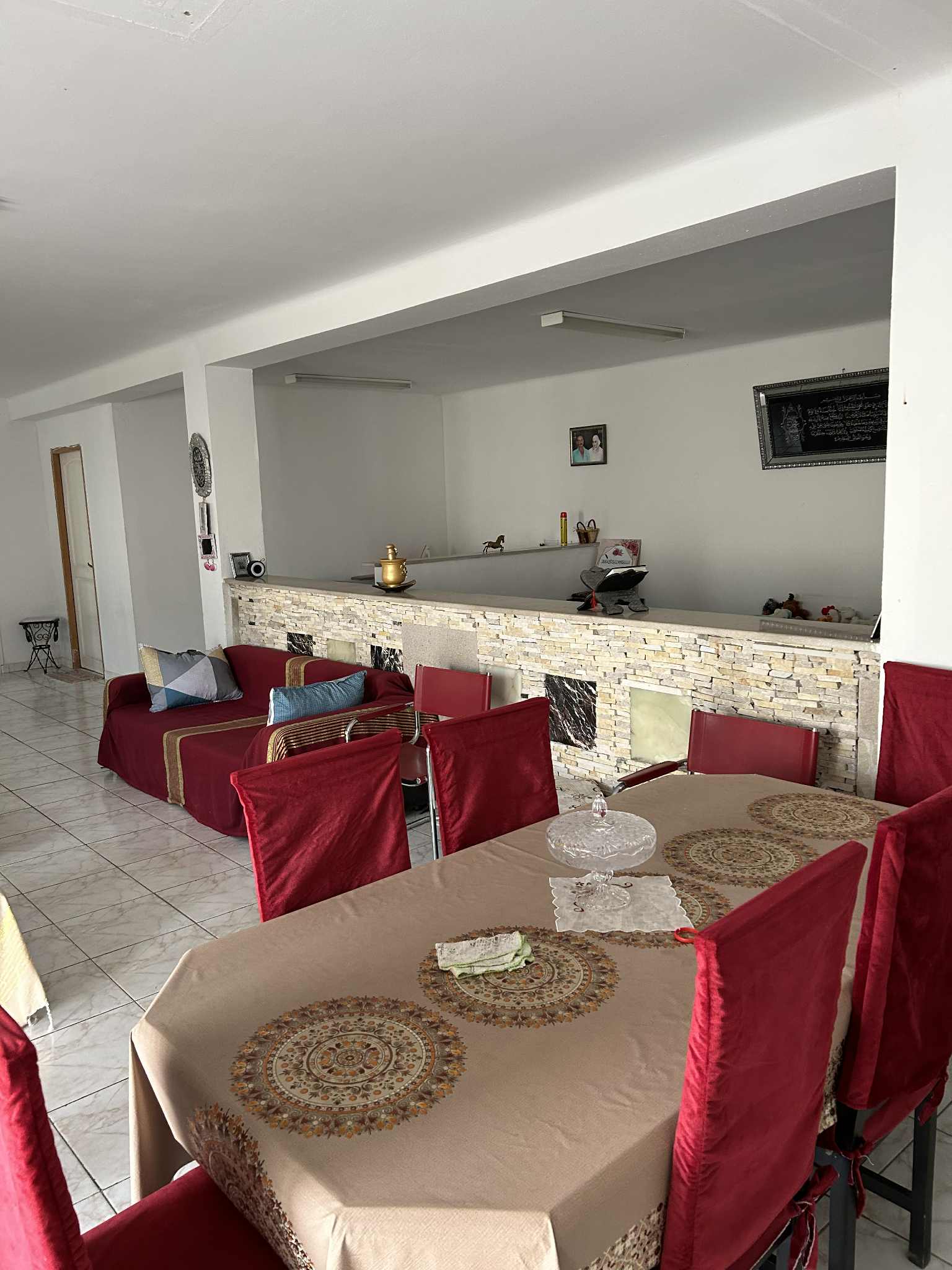 Rades&nbsp;Rades&nbsp;Vente&nbsp;Surfaces&nbsp;Rades 1231 m2 v250906