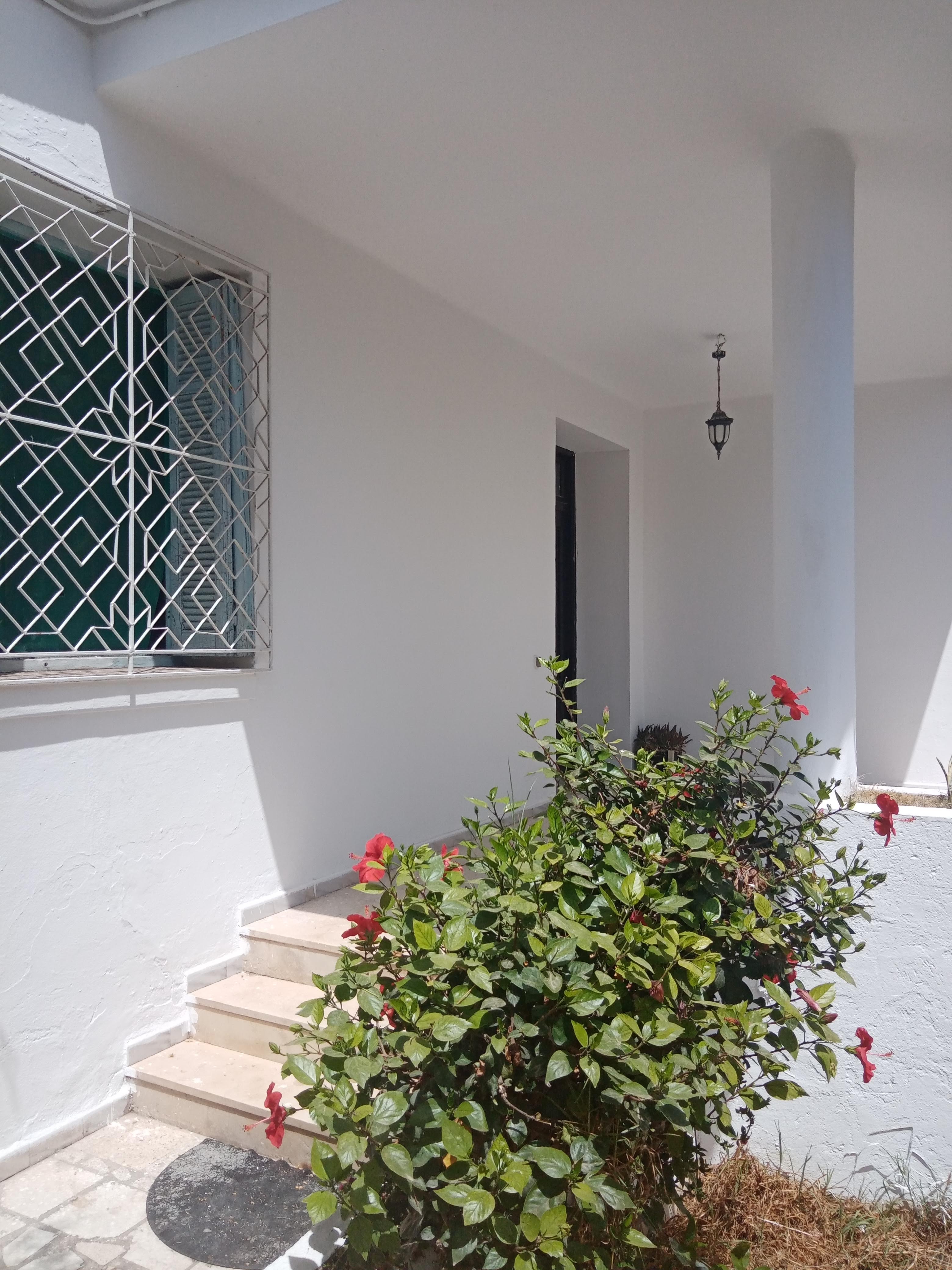 Bou Mhel El Bassatine Cite El Mouna Location Appart. 2 pices Rdc d'une villa