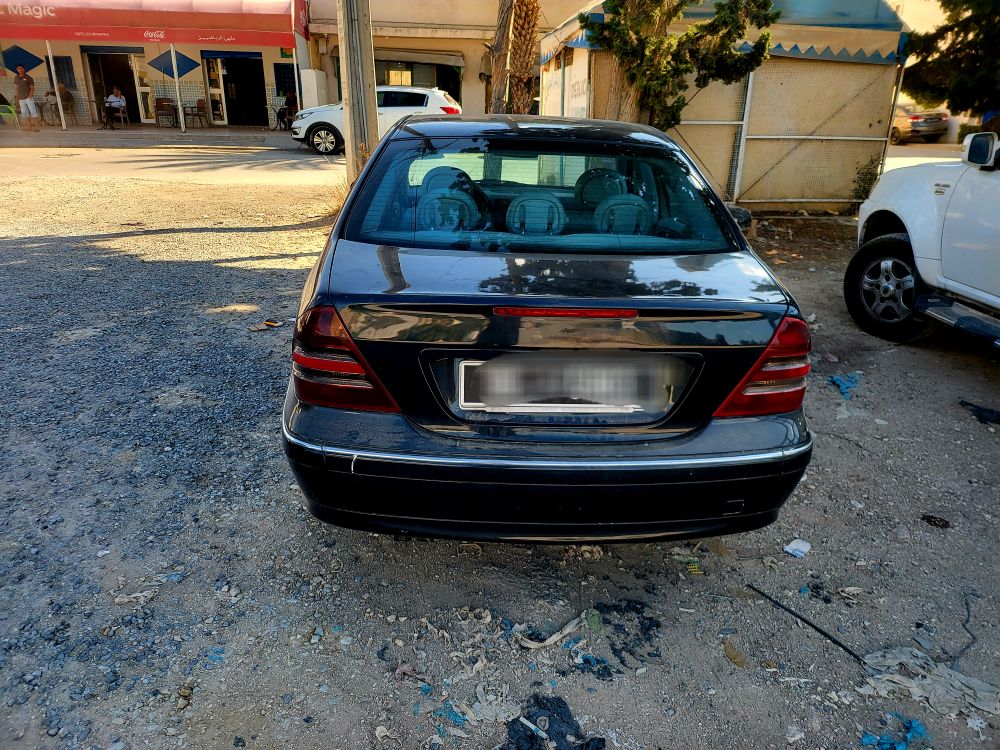 Mercedes C