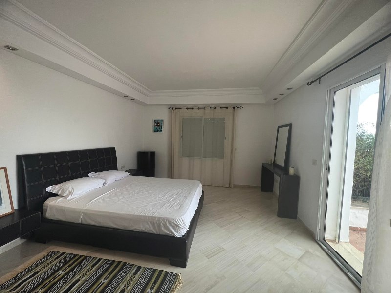 Hammamet Hammamet Vente Maisons V339 villa aicha zone elbessbessia
