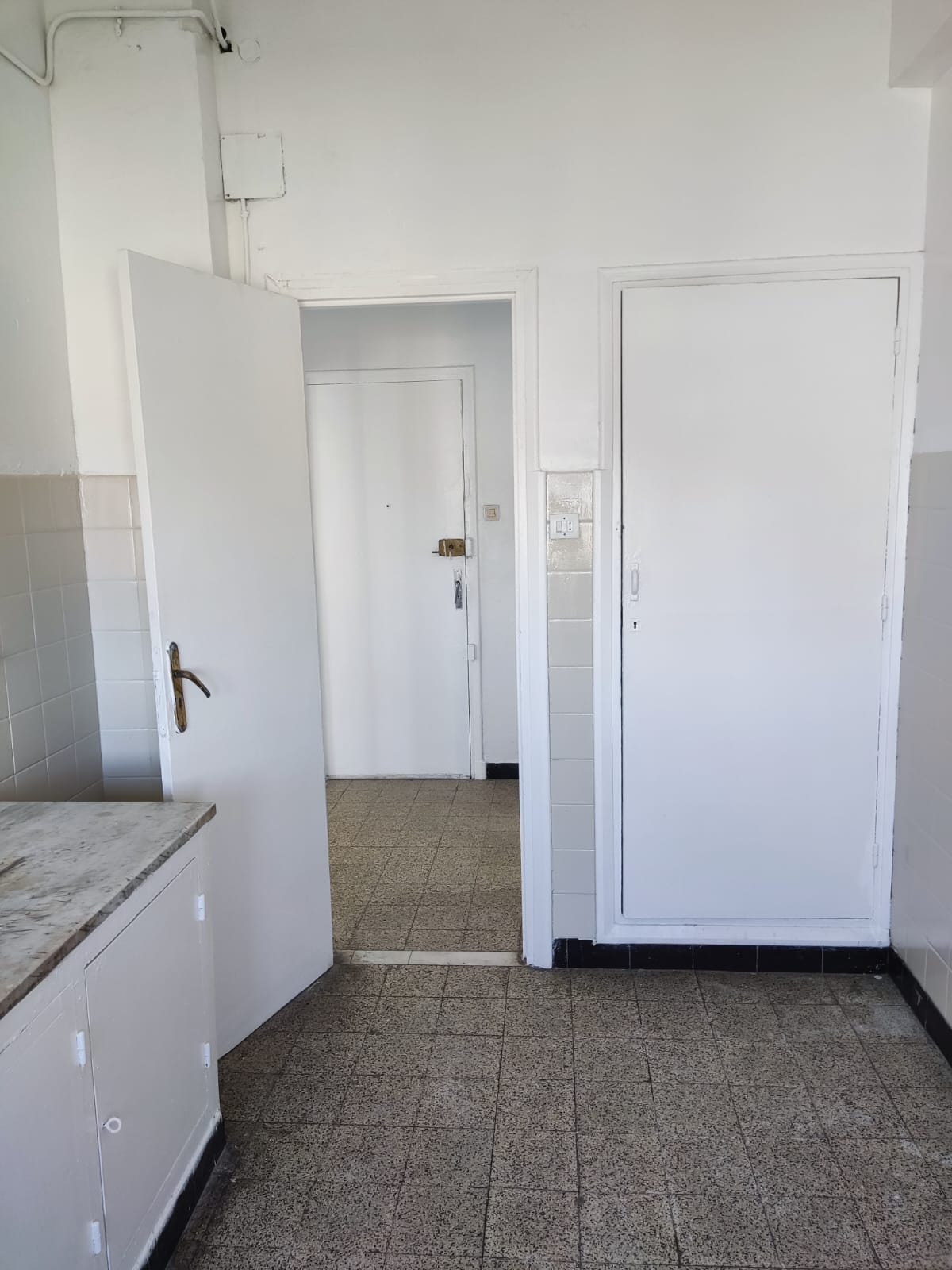Sidi El Bechir Monfleury Vente Appart. 2 pices Appartement  montfleury