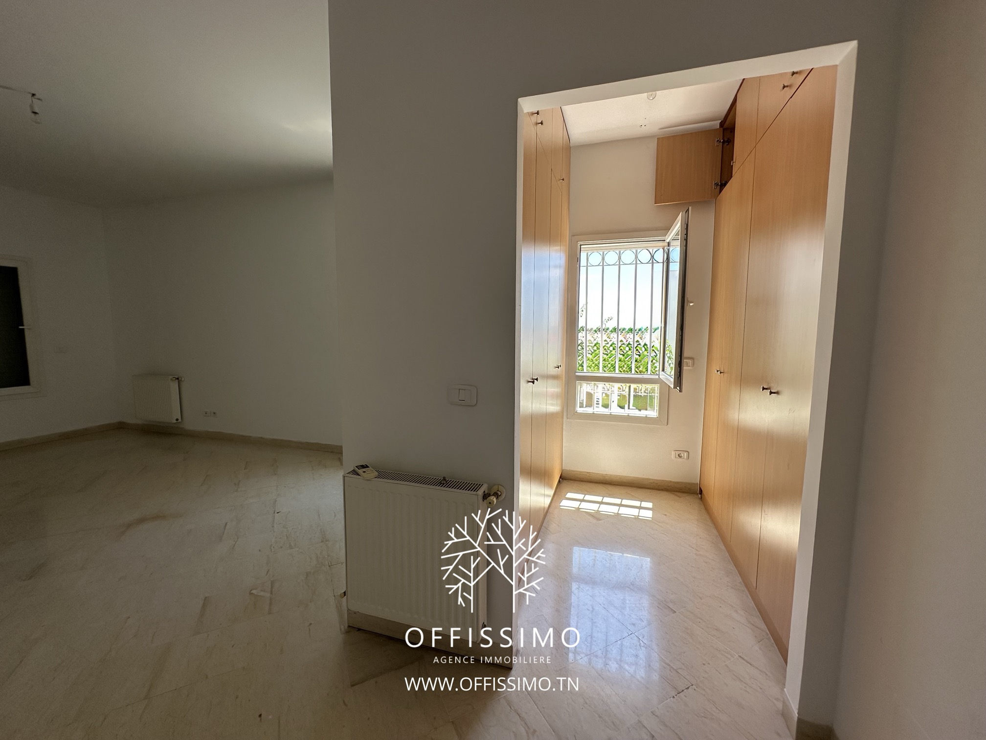 La Marsa&nbsp;Berge Du Lac&nbsp;Location&nbsp;Maisons&nbsp;Villa avec jardin lac 2 usage habitation ou bureau