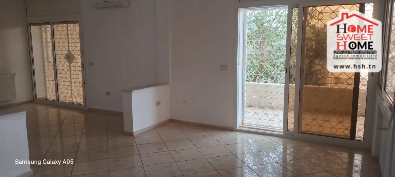 La Marsa&nbsp;Marsa Ennassim&nbsp;Location&nbsp;Appart. 2 pi�ces&nbsp;Etage emmeline � la marsa corniche