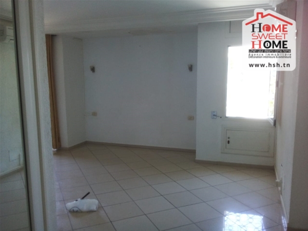 La Marsa&nbsp;Marsa Ennassim&nbsp;Location&nbsp;Appart. 2 pi�ces&nbsp;Etage emmeline � la marsa corniche