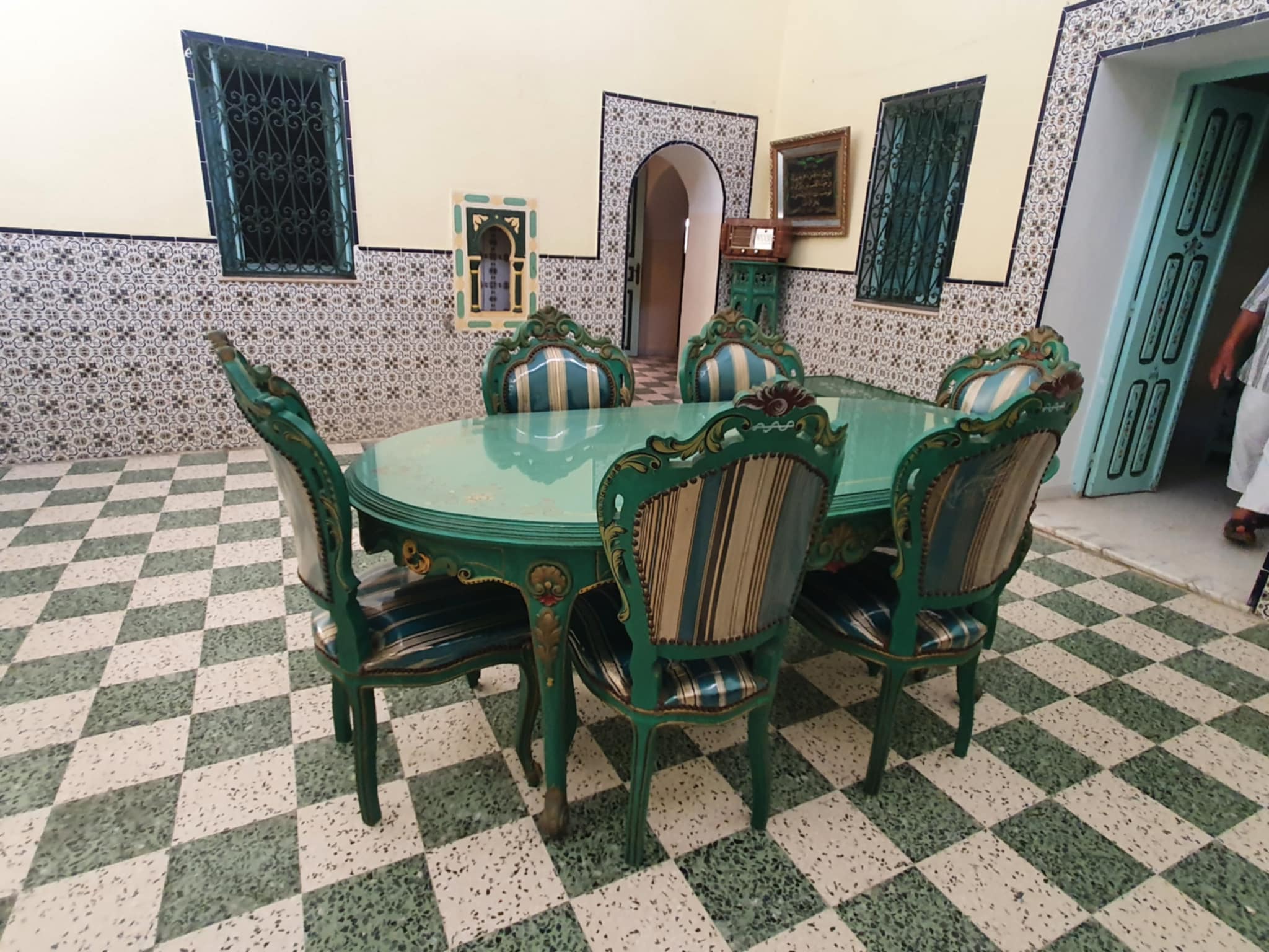 Menzel Temime Menzel Temime Vente Appart. 4 pices Une maison de style arabesque  menzel temime