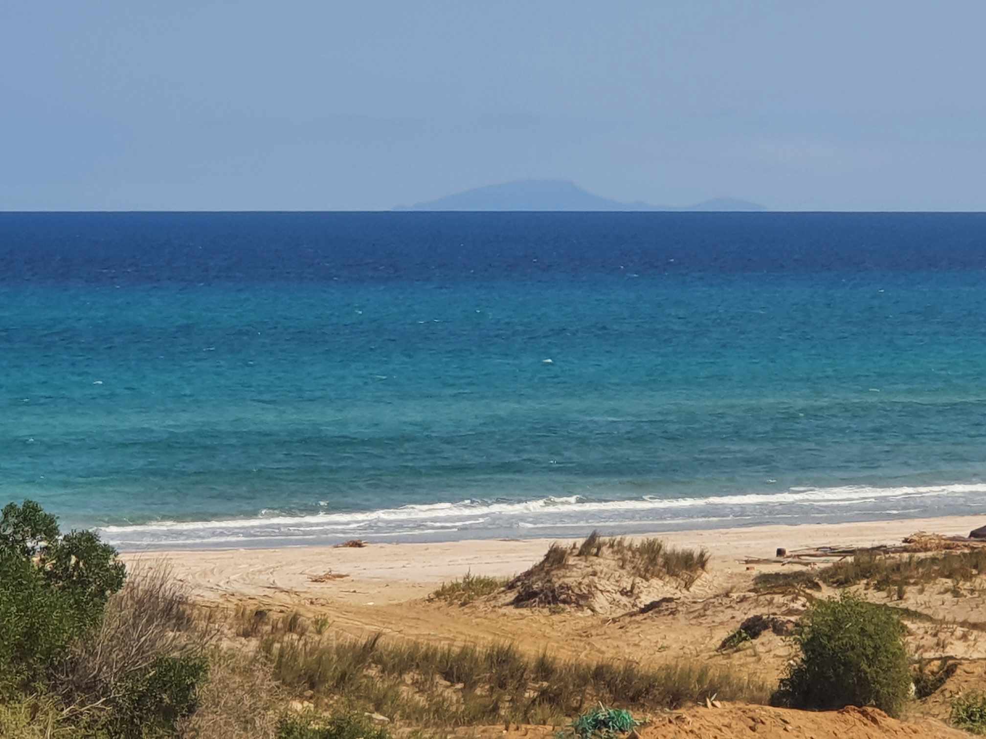 Hammam El Ghezaz Ezzahra Terrain Terrain nu Deux terrain  proximit de la plage ezzahra