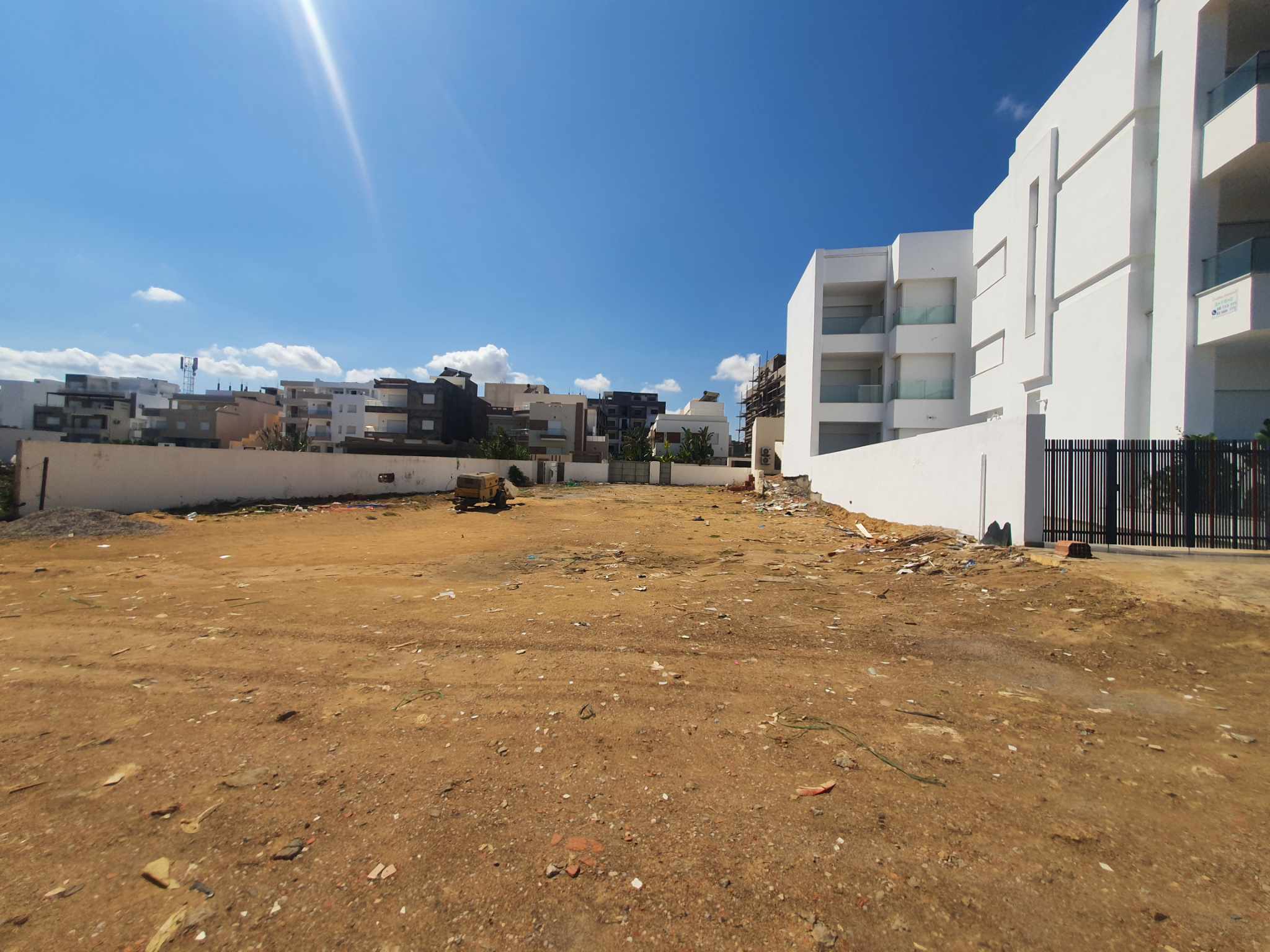 Hammam El Ghezaz Ezzahra Terrain Terrain nu Deux terrain  proximit de la plage ezzahra