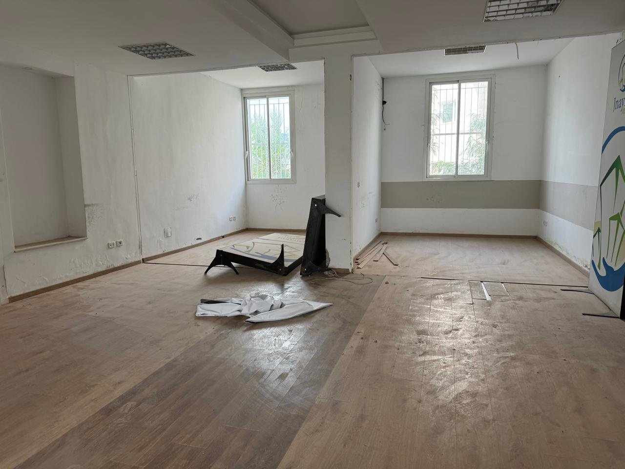 La Soukra Charguia 2 Bureaux & Commerces Bureau Immeuble bureautique  fort potentiel  charguia 2