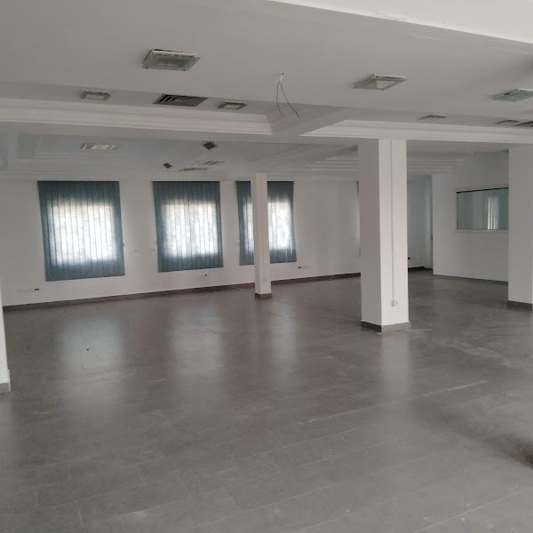 Cite El Khadra Cite Jardins Bureaux & Commerces Bureau Super bureau 760 m2  alain savary