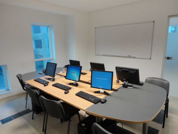 La Marsa&nbsp;Berge Du Lac&nbsp;Bureaux & Commerces&nbsp;Bureau&nbsp;Berge du lac2 loc  bur