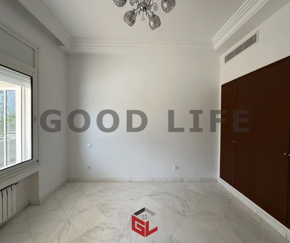 La Marsa Berge Du Lac Location Appart. 5 pices+ S4 au rdc avec vue sur le lac au lac1