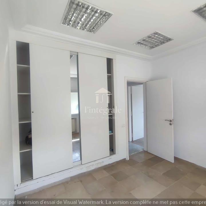 El Menzah El Manar 2 Bureaux & Commerces Bureau Bureau h3 de haut standing